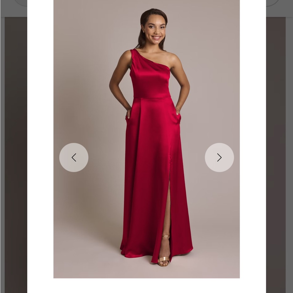 Elegant Red Evening Gown